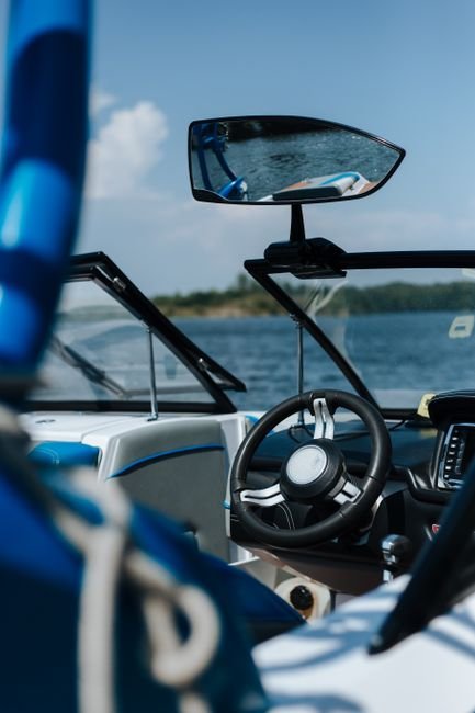 Jaguar Boats & Marine - Neat and Clean
