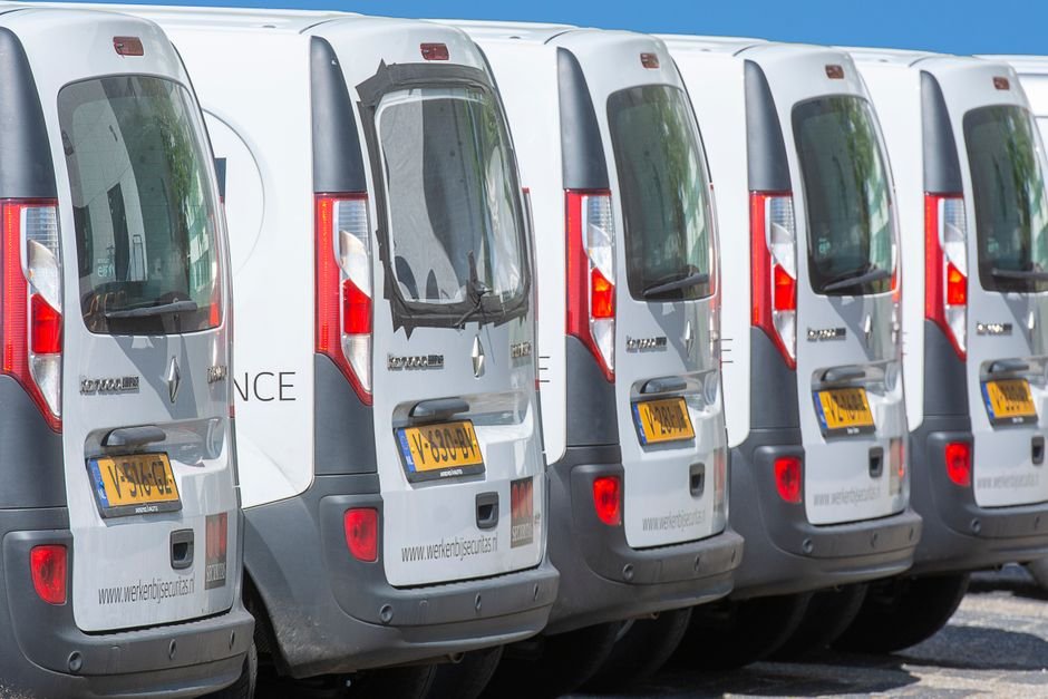H&M Nissan Urvan - Urgent Sale