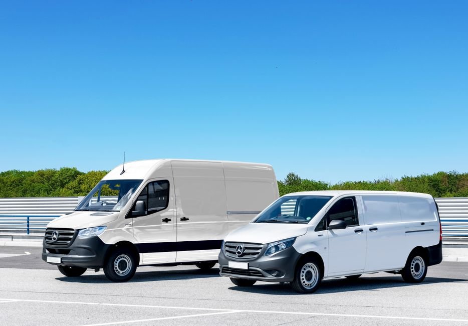 Nissan Toyota Hiace