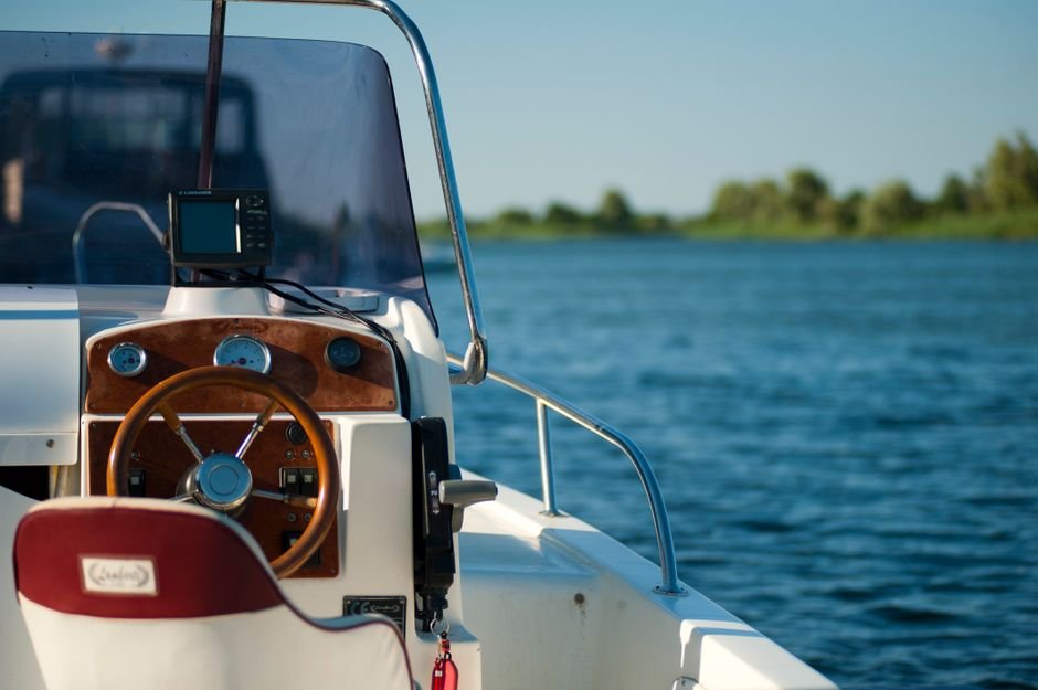 Jaguar Boats & Marine - Neat and Clean