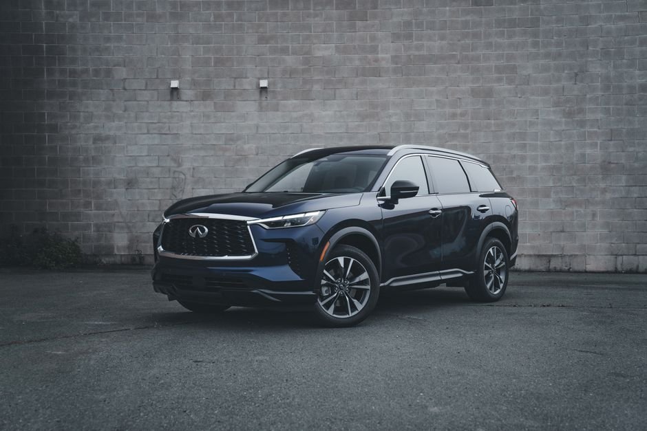 Infiniti Sport Edition - Sedan (Fair Condition)