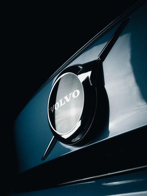 Volvo X200 - Sedan (Fair Condition)