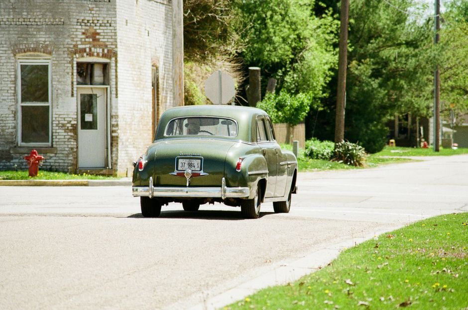 GMC Deluxe - Sedan (Fair Condition)