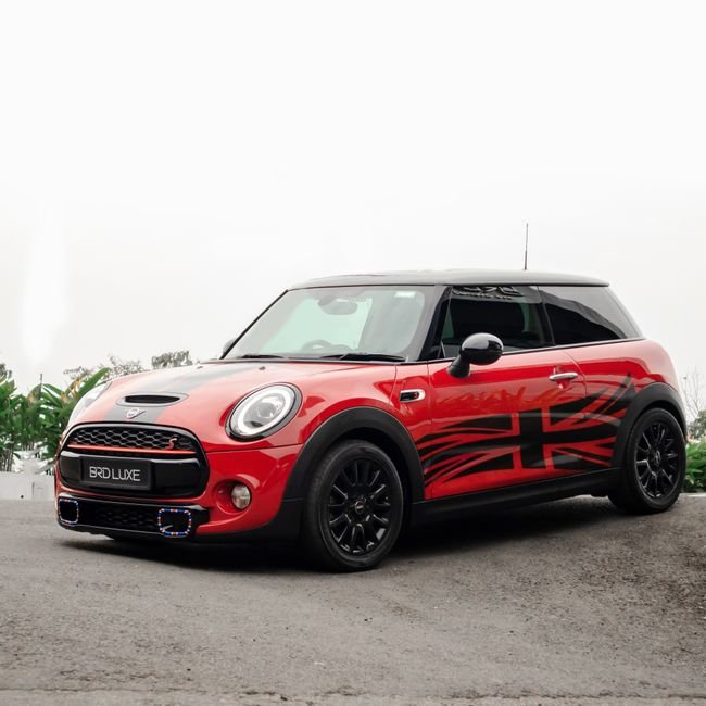 Mini GT Line - Sedan (For Parts/Repair)