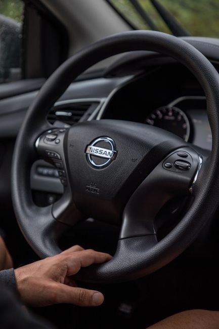 Nissan Sunny - Sedan (Like New)
