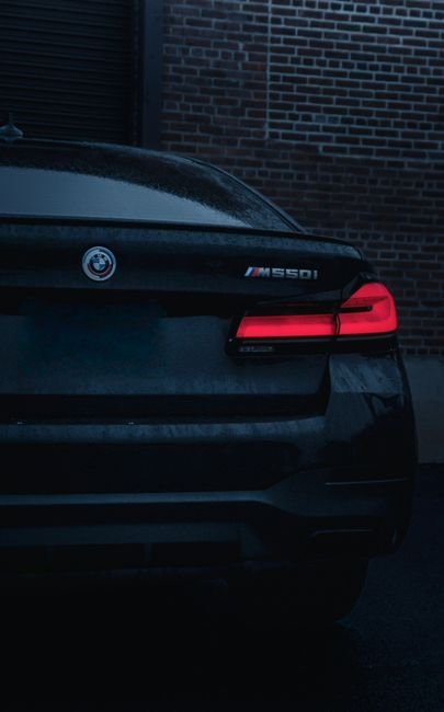BMW 5 Series - Sedan (For Parts/Repair)