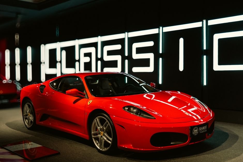 Ferrari Classic Edition - Sedan (Good Condition)
