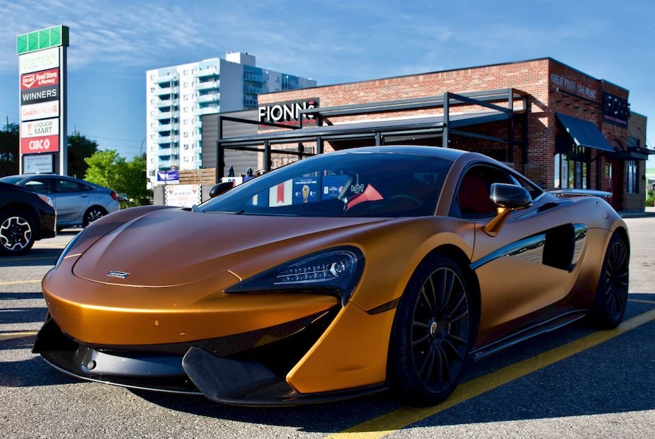 McLaren X200 - Sedan (Like New)